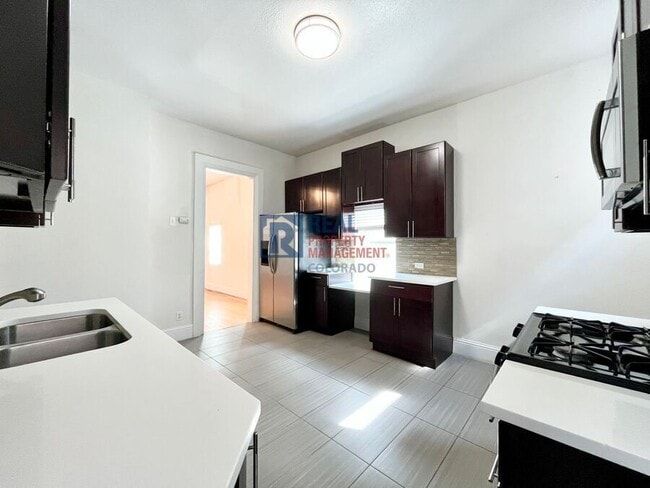 Building Photo - 3645 Zuni St