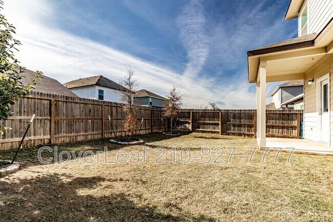 Building Photo - 2450 Dry Moss Way