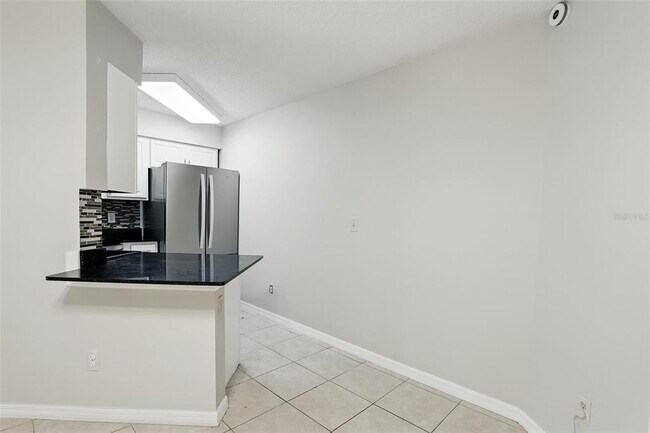 Building Photo - 3966 Atrium Dr