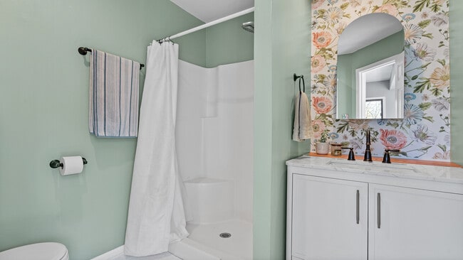 Building Photo - 4300 Bristol St