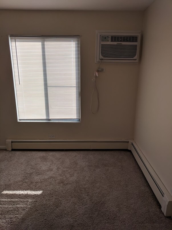 Bedroom - 133 N Gregory St