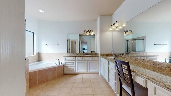 Building Photo - 2540 Prospect St