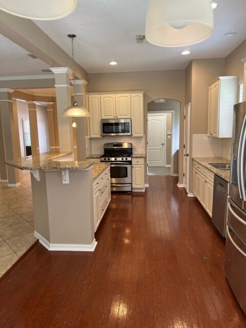Building Photo - 610 Victoria Hills Dr