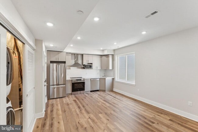 Building Photo - 1436 Parrish St