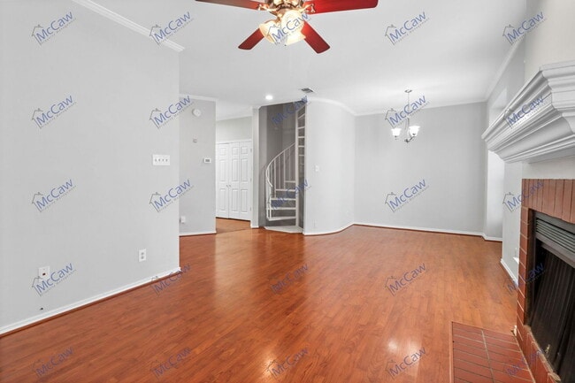 Building Photo - 4141 Hyer St