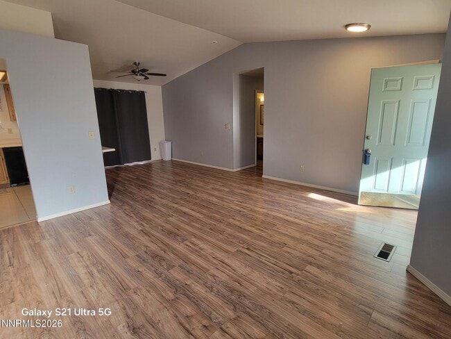 Building Photo - 404 Kathy Ave