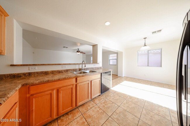 Building Photo - 25025 W Dove Mesa Dr