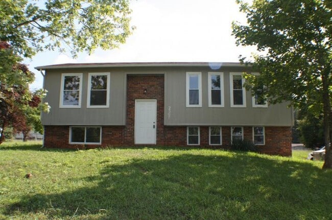 Primary Photo - 3 bedroom with bonus room