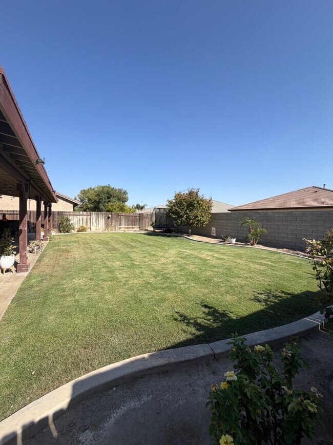 Building Photo - 3601 Rio Grande Ln