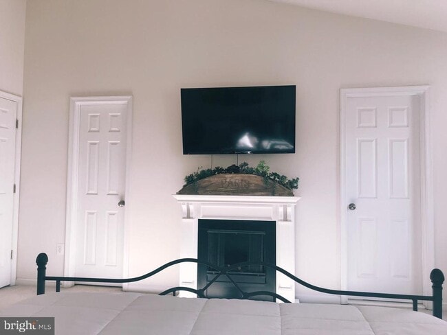 Building Photo - 7806 River Rock Way