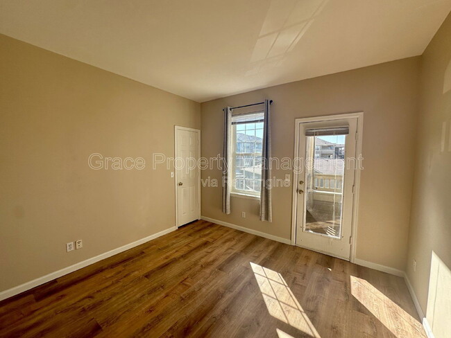 Building Photo - 12764 Ironstone Way