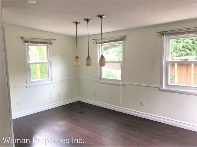 Building Photo - 3 br, 1 bath House - 66 White Birch Ave.