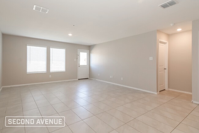 Building Photo - 6088 Determine Ln