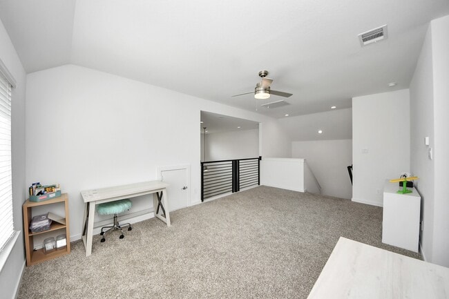 Building Photo - 1548 Dawn Hbr Dr