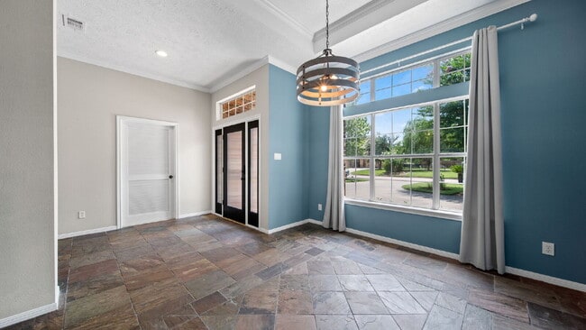 Building Photo - Experience the luxury of resort-style living in Bentwater, one of Lake Conroe’s premier gated com...