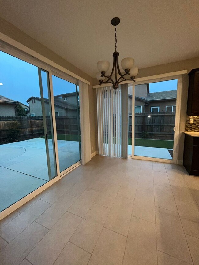 Building Photo - Available Soon!!  Avalon Gated Community!