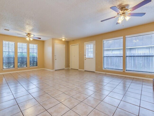 Building Photo - 9204 Sedgemoor Trail