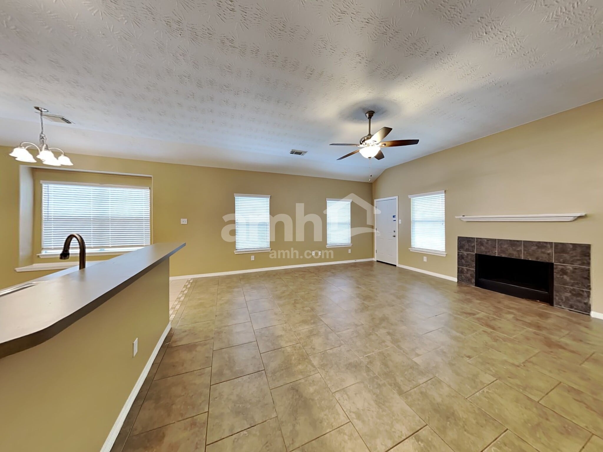 Building Photo - 2315 Perkins Crossing Dr