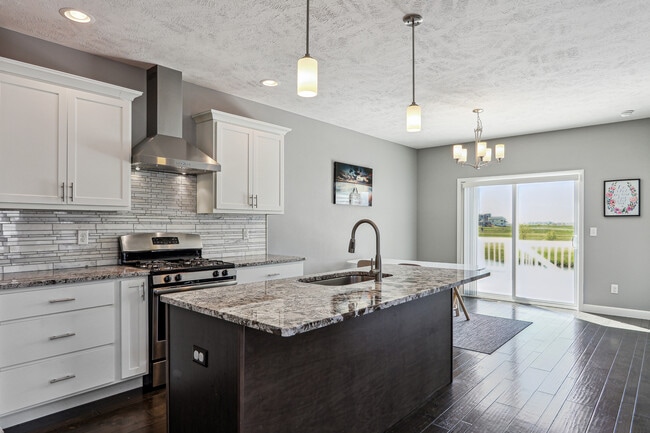 Building Photo - 4533 Nicklaus Dr