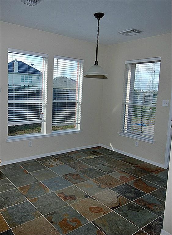 Building Photo - 19439 Suffolk Hollow Ln