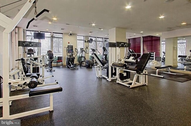 Building Photo - 9490 Virginia Center Blvd