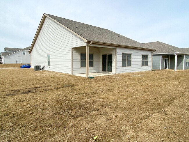 Building Photo - 3 bed, 2 bath in Oakland built in 2023 /// $$ move in special if move in by 1/22/26