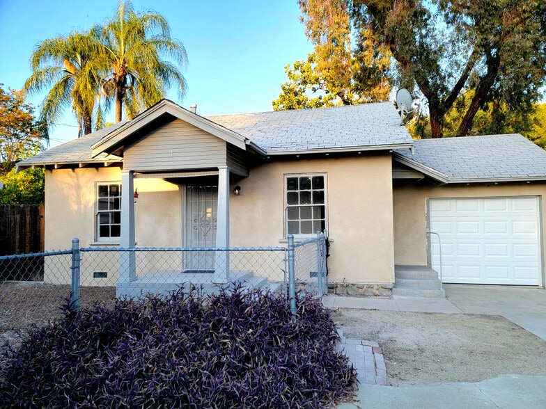 Building Photo - 416 N 3rd Ave