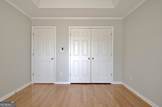 Building Photo - 170 Hidden Brook Trail