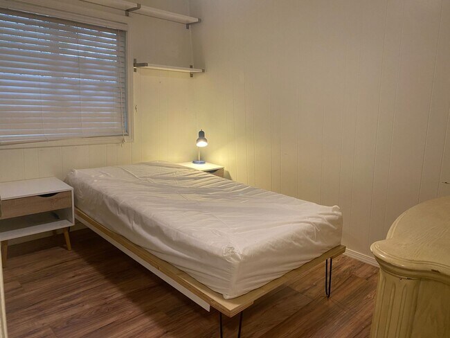 Building Photo - Cozy updated home in Crooked River Ranch o...
