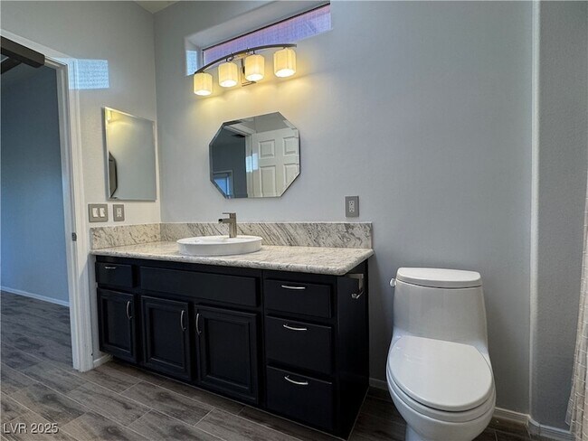 Building Photo - 1396 Couperin Dr