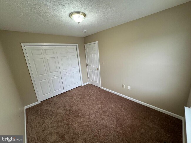 Building Photo - 544 Allston Cir