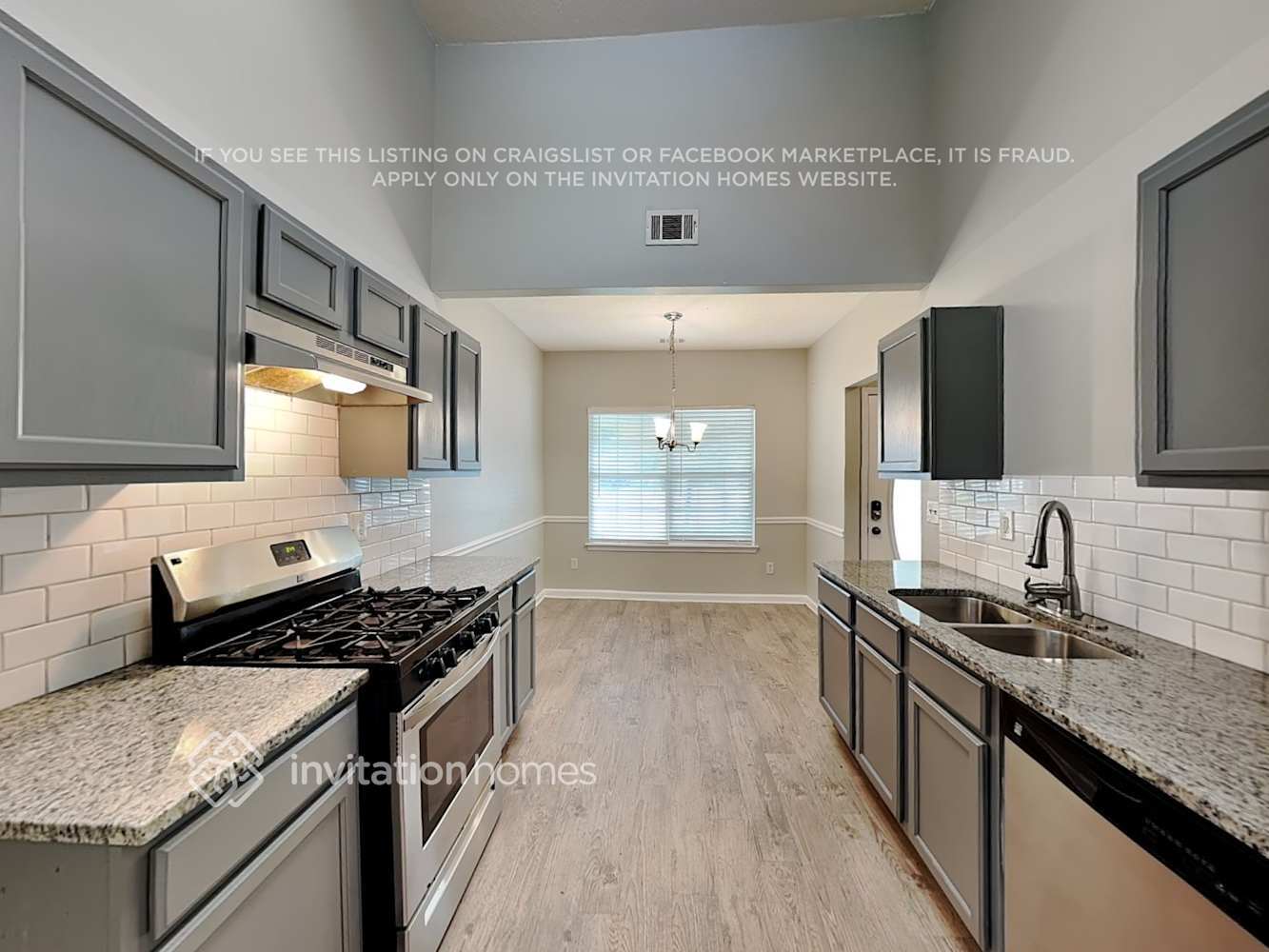 Building Photo - 2530 Thunder Basin Way