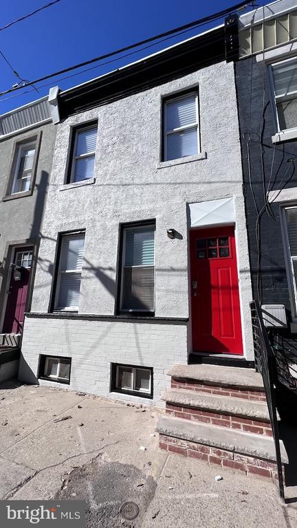 Building Photo - 1514 S Stillman St