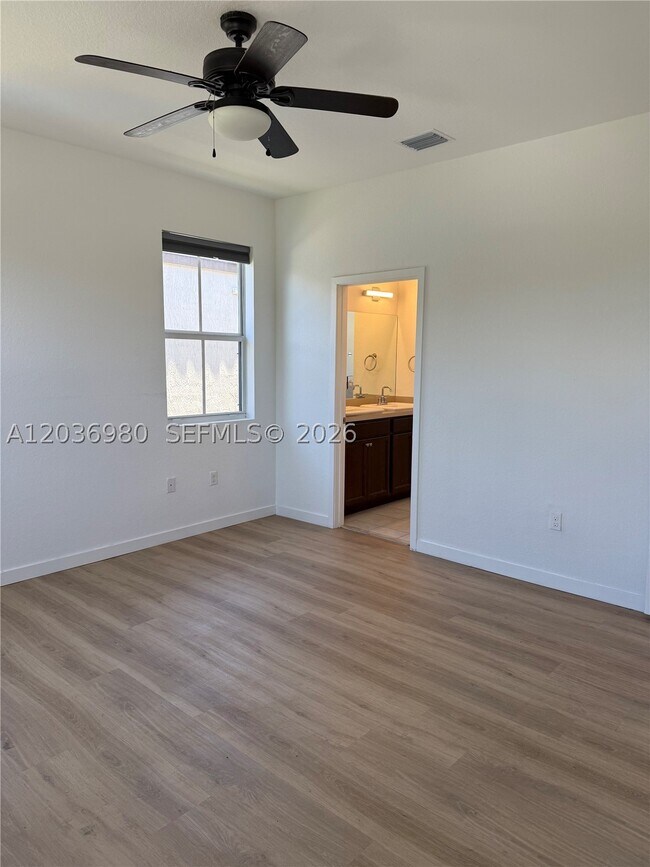 Building Photo - 24360 SW 117th Ave