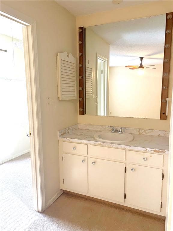 Building Photo - 534 Highland Woods Dr W