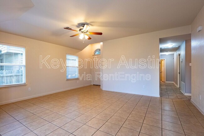 Building Photo - 13321 Pine Needle St