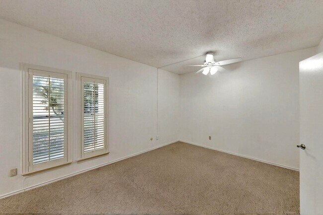 Building Photo - 5310 Keller Springs Rd