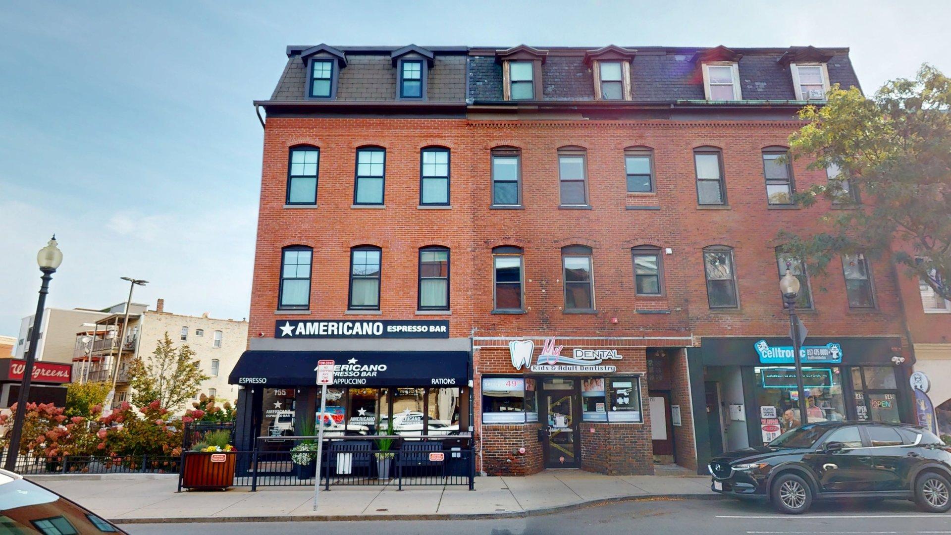 Building Photo - 151-153-153 Meridian St