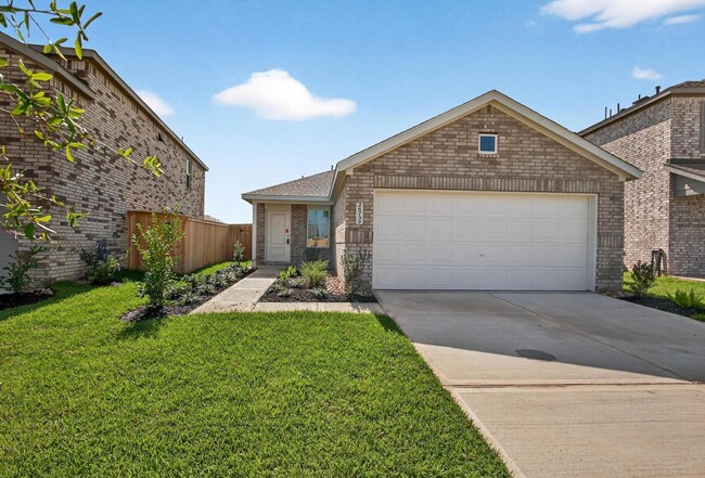 Building Photo - 28739 Bottom Grass Trl