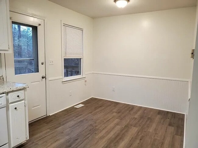 Building Photo - 217 Wynn Way