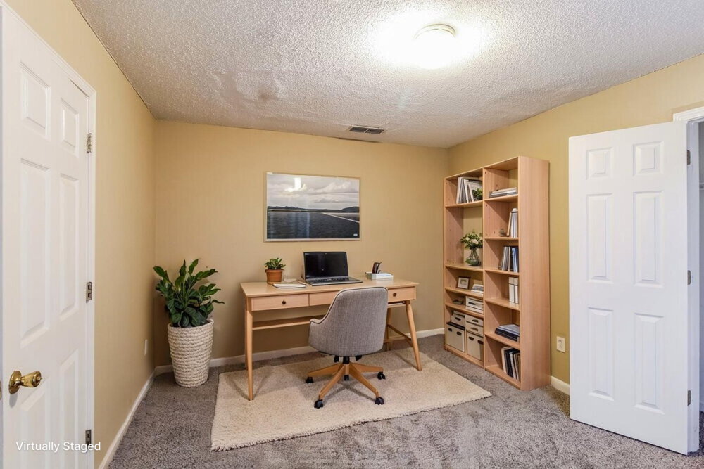 Building Photo - 6581 Lake Mill Trce