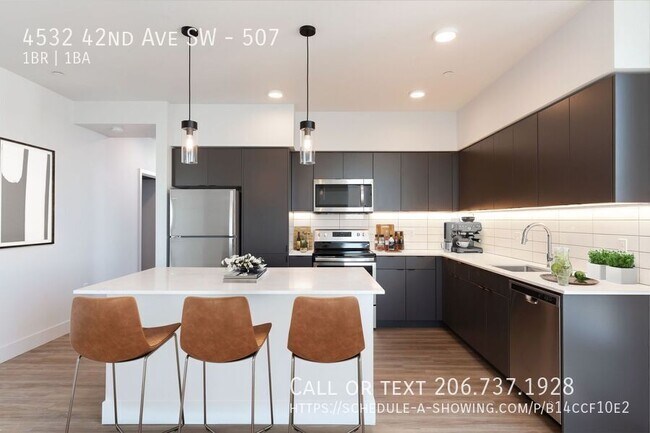 Building Photo - 4532 42nd Ave SW