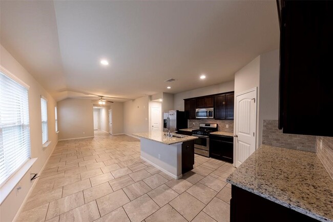 Building Photo - 12117 City Trek Ln