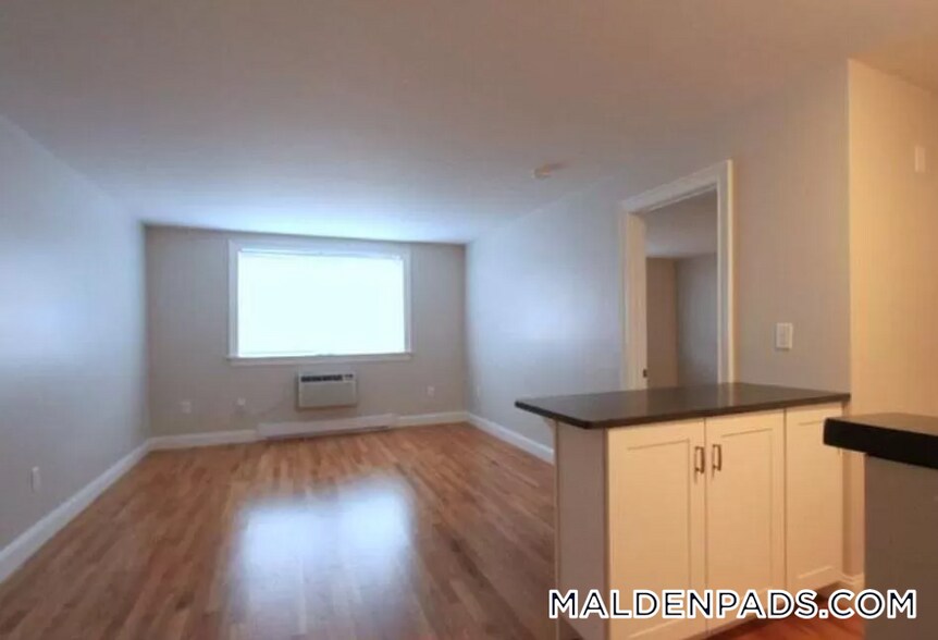 Building Photo - 134 Summer St