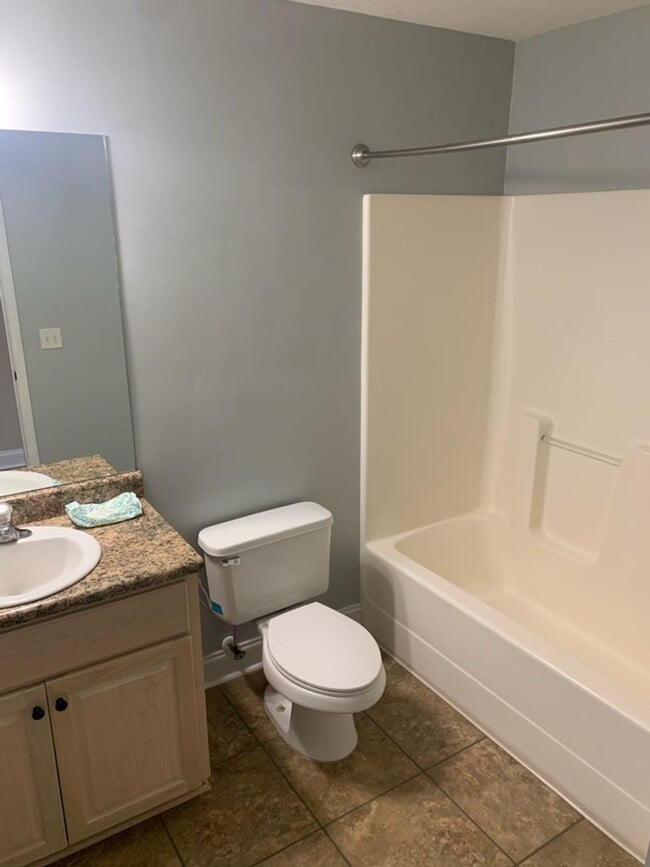 Building Photo - Stunning 3-Bedroom Home in Parish Crossing - Available for Rent