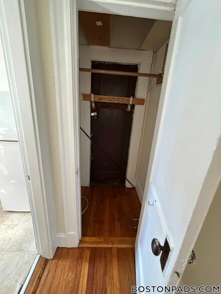 Building Photo - 1144 Commonwealth Ave