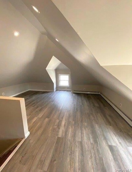 Building Photo - 600 1st Ave