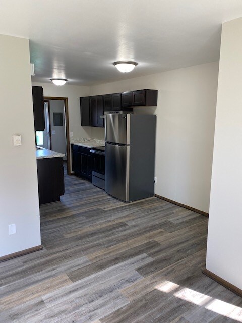 Kitchen - 1642 Sunfield St