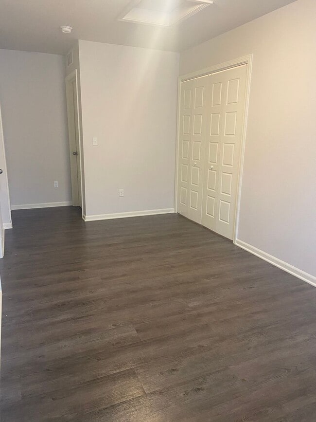 Building Photo - PRE-LEASING NOW — Modern 3-Bedroom | 2.5-Bath Living in Spring Hill
