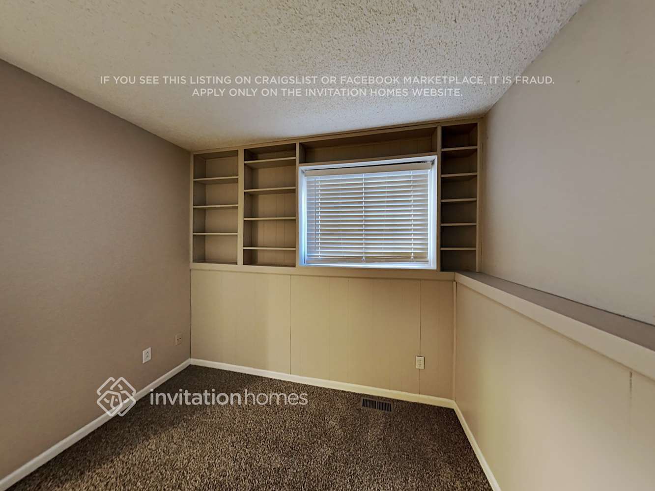 Building Photo - 17866 E Ada Dr